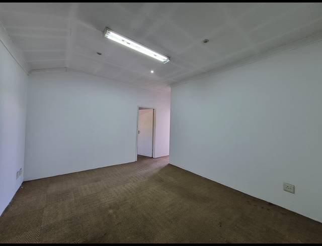 50M² OFFICE TO LET IN MELVILLE
